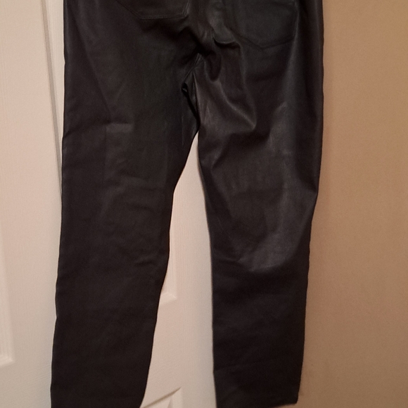 A.n.a Womens faux leather pants NWT - Picture 3 of 6